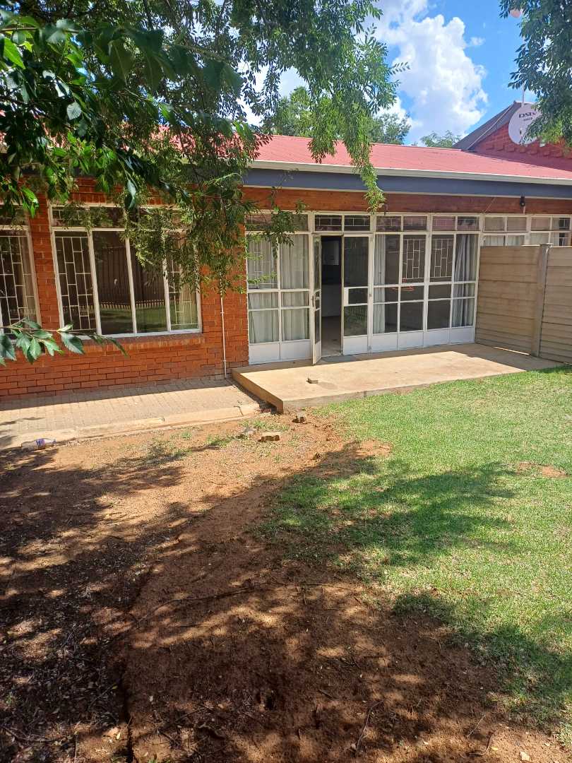 To Let 2 Bedroom Property for Rent in Willows Free State